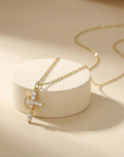 Collar Cruz y Corona